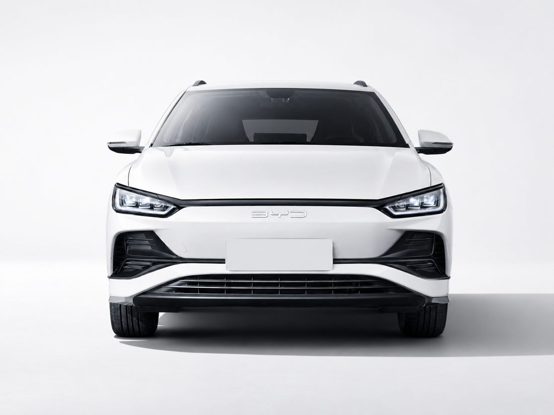 BYD E2 nasiyaga Toshkentda — rakurs 2