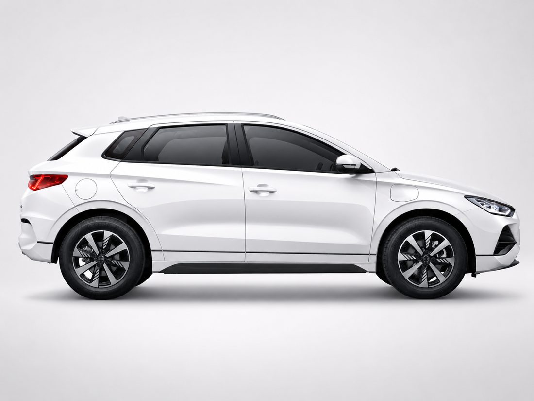 BYD E2 nasiyaga Toshkentda — rakurs 3