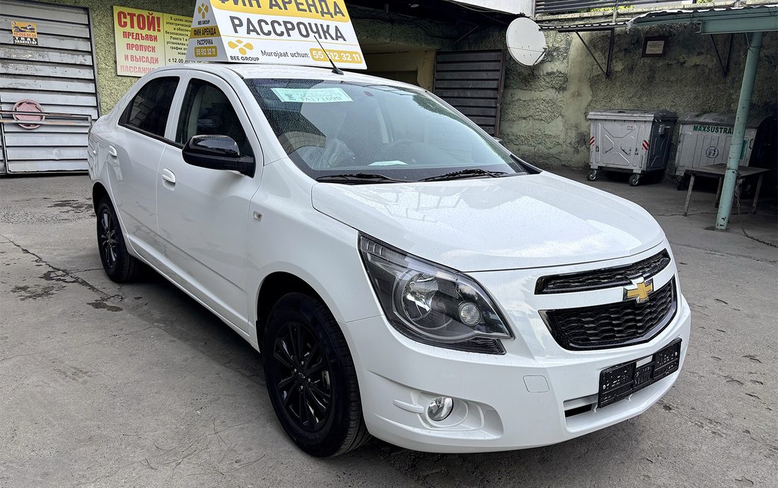 Chevrolet Cobalt nasiyaga Toshkentda — rakurs 1
