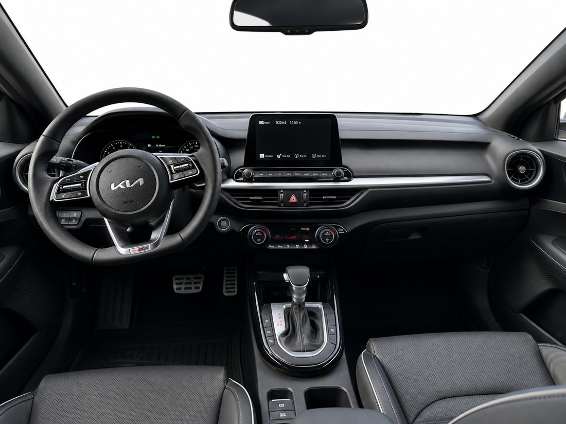 KIA Cerato nasiyaga Toshkentda — rakurs 6