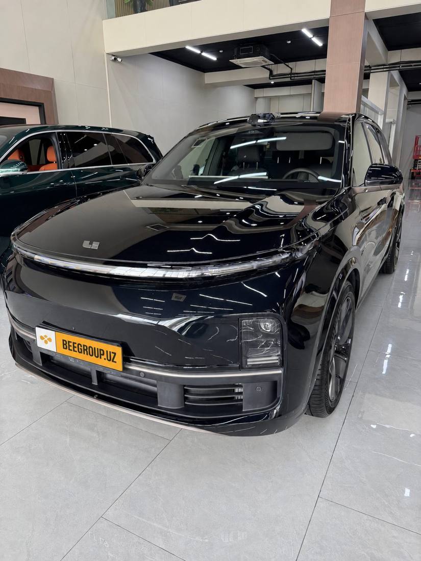 Li Auto L9 nasiyaga Toshkentda — rakurs 2